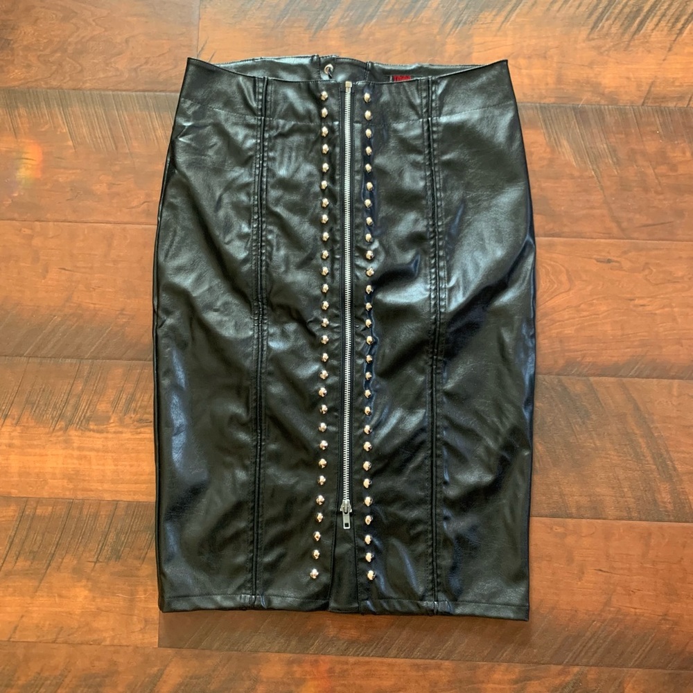 Tripp NYC Skirt